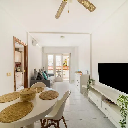 The Costa Bella House 또레비에하